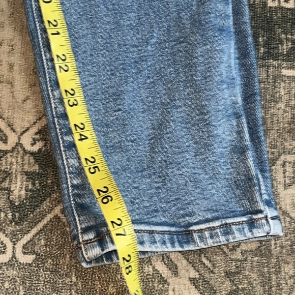 Zara women’s Light Blue Jeans size 14 - Picture 2 of 7